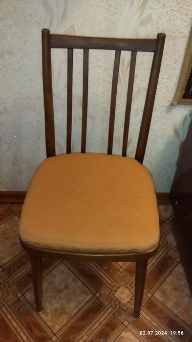 Стул СССР деревянный