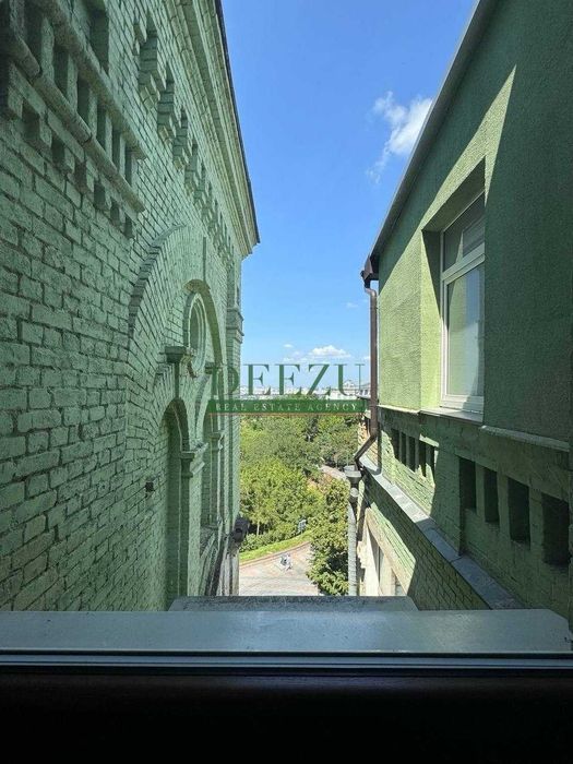 Оренда 3-х кімнатної квартри 130 м2 вул. Велика Житомирська 8Б, центр