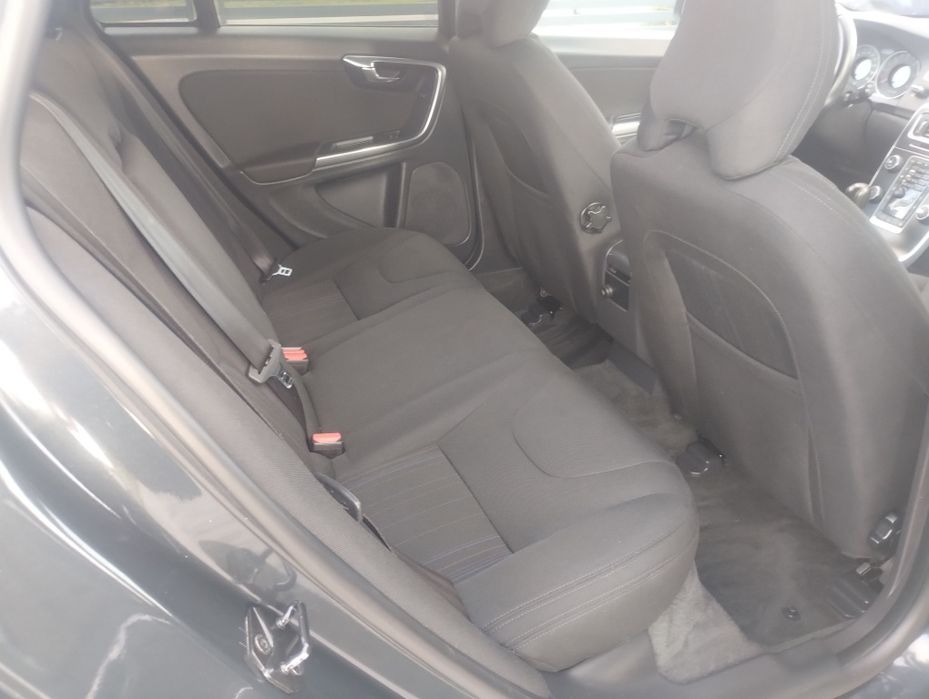 Volvo V60 - 1.6 HDI- 116km- Przebieg 220tyś-Orginał!!!