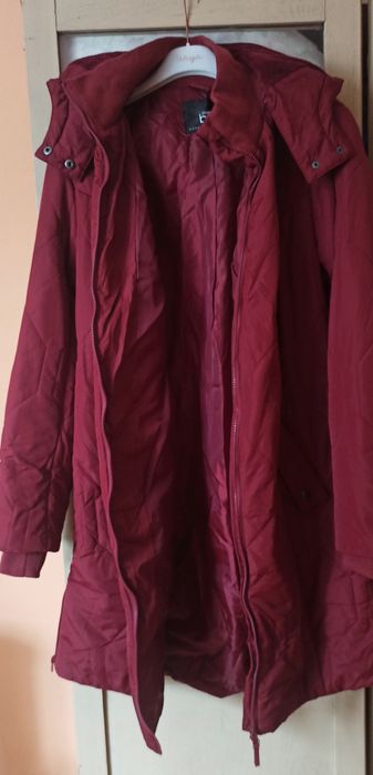 Długa lekka kurtka pikowana