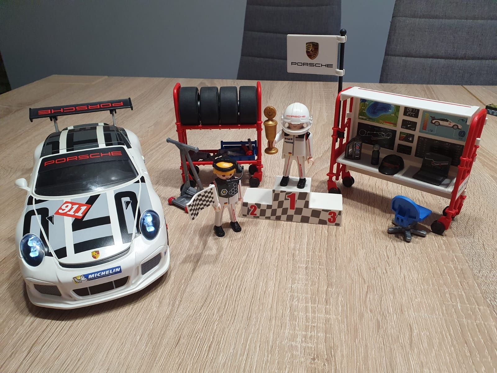 (未使用･未開封品)Playmobil 9225 Porsche 911 GT3 Cup Racing Command Station PLAYMOBIL Porsche 9225 Porsche 911 GT3 Cup, ab 4 Jahren inkl