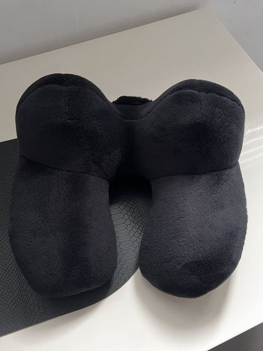 Poduszka podróżna do samolotu/samochodu