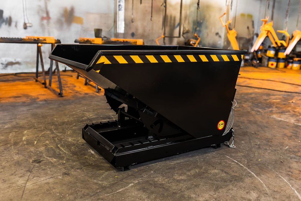 Kontener / Kontener samowyładowczy / Kontener metalowy 600L