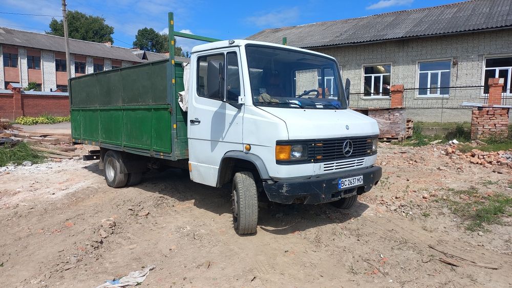 Продам Мерседес  609