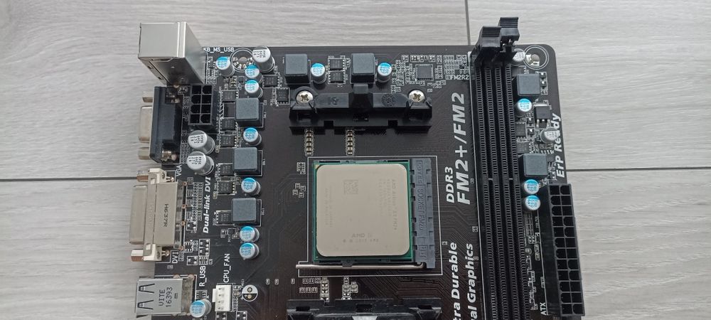 Płyta główna Gigabyte GA-F2A78M-DS2 plus procesor