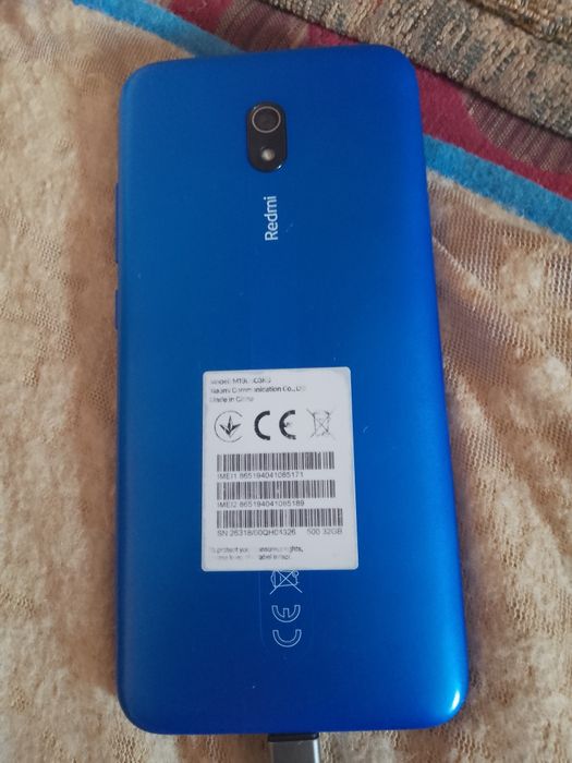 Smartfon Xiaomi 8A dual SIM + Nokia 150 dual SIM.