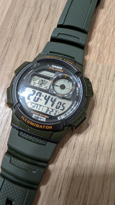 Наручний годинник Casio AE-1000W-3A