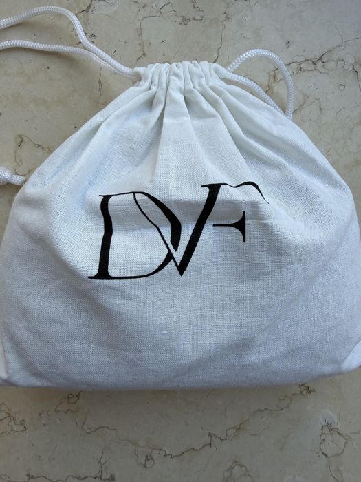 Новий шкіряний клатч Diane von Furstenberg DVF чорний з ланцюжком