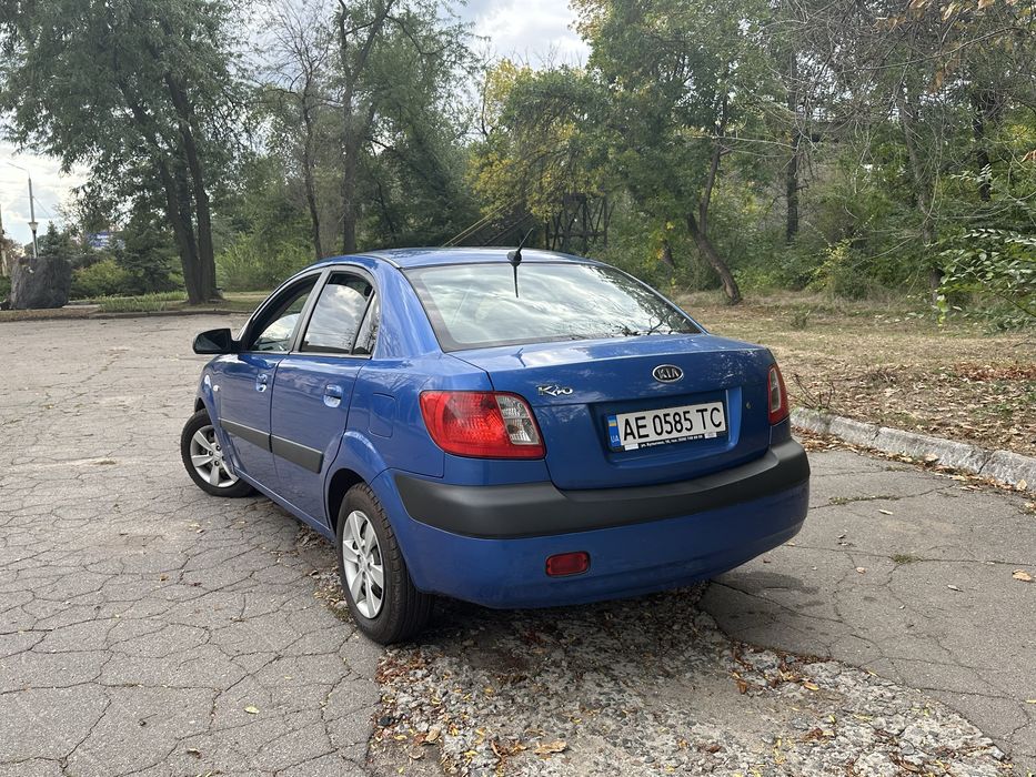 Kia Rio 2008 1.4(газ/бензин)