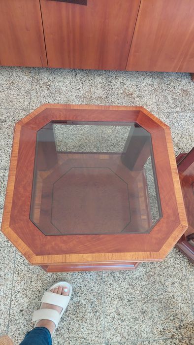 Mesa de centro quadrada madeira com tampo de vidro64751432833667121