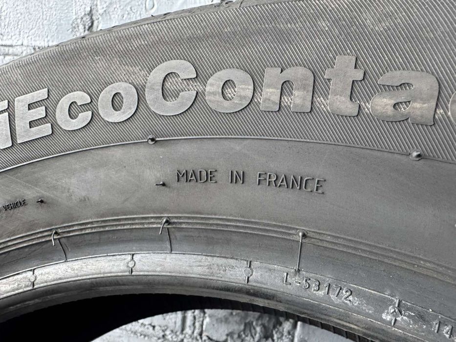 Літні шини Continental 215/60 R17