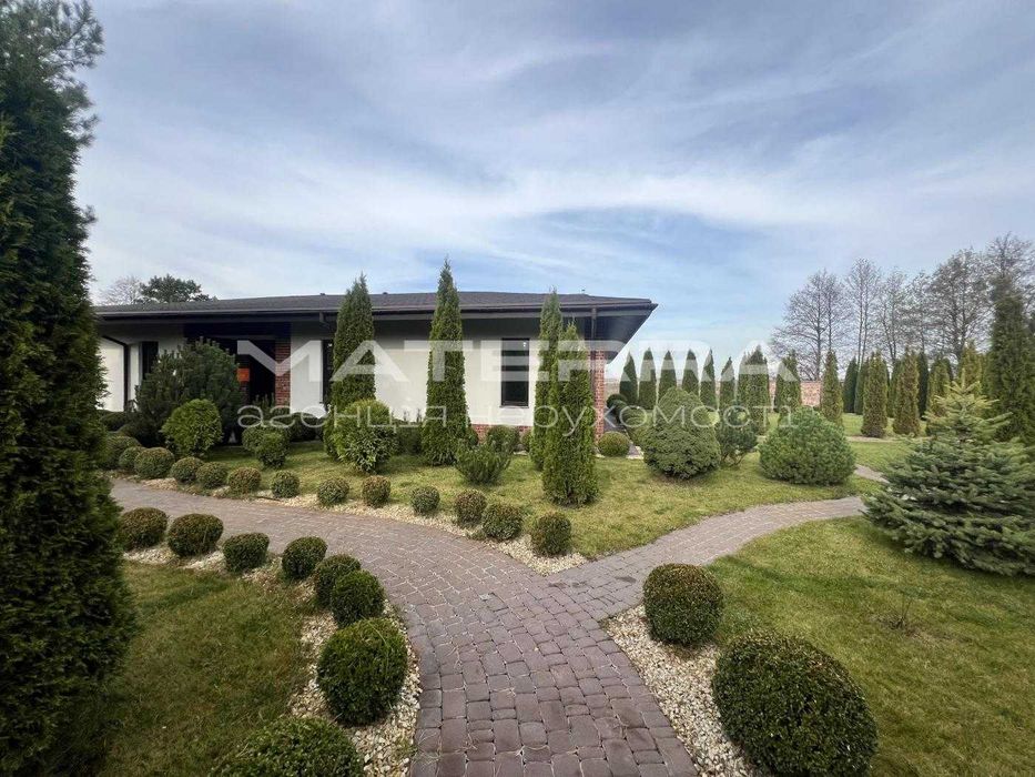 Дзвінкове продам будинок 260 м2. З власним Озером! Топ локація!