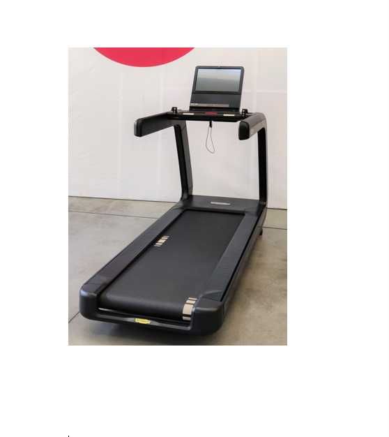 Regenerowana bieżnia elektryczna Technogym Artis Run