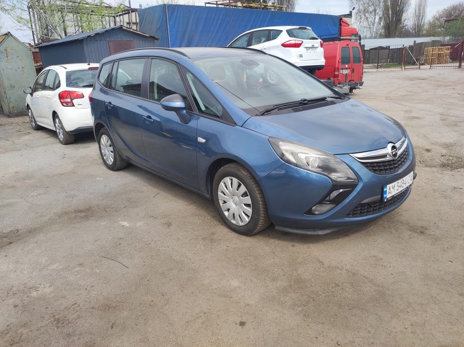 OPEL  Zafira Tourer