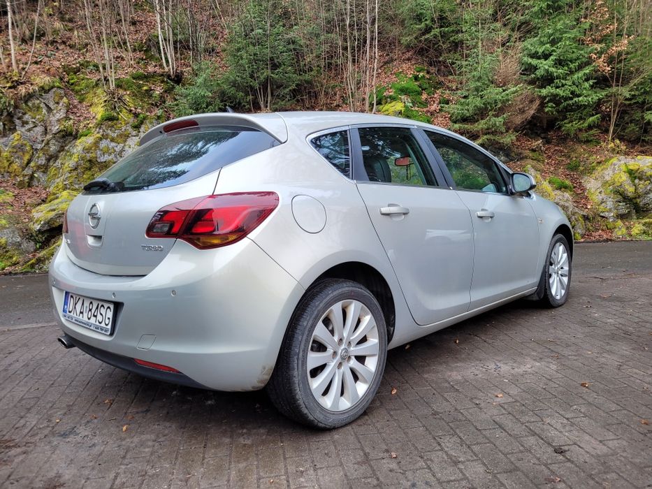 Opel Astra J 1.4 benzyna