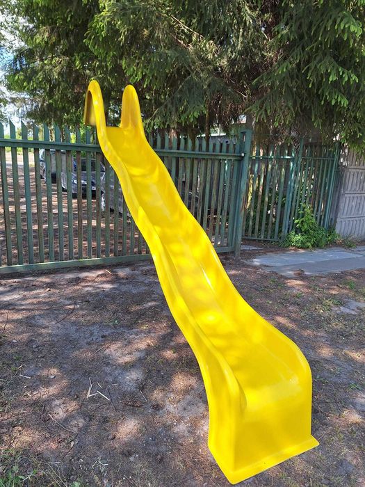 Zjeżdżalnia fala 4,5 m laminat  beżowa biała Paleta Ral ślizg