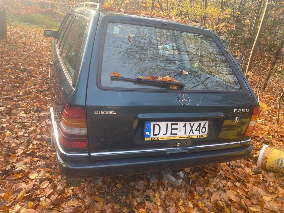 Mercedes-Benz 124T 2,5l. 1995r. Piechowice • OLX.pl