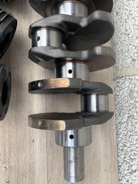 Коленвал колінвал 2.9 CRDI Kia Carnival Hyundai Terracan Таракан