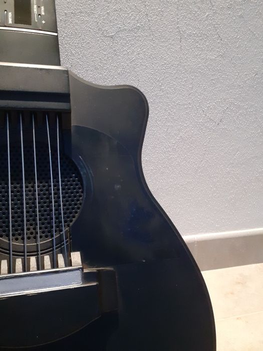 Guitarra Yamaha EZ-AG