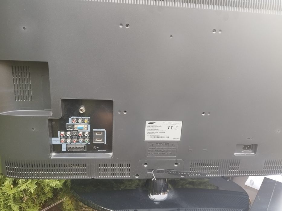 TV Samsung 32" model LE32A