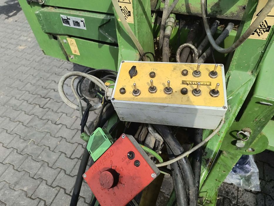Przyczepa samozbierająca Bergmann 28s