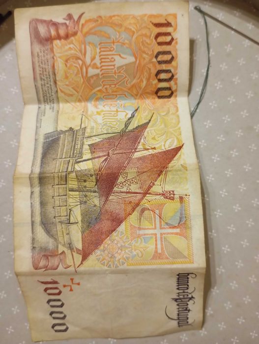Nota de 10 000 escudos, de 2 de Maio de 1996