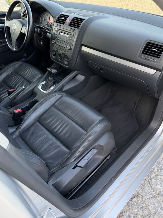 Volkswagen Jetta — fotografia 7
