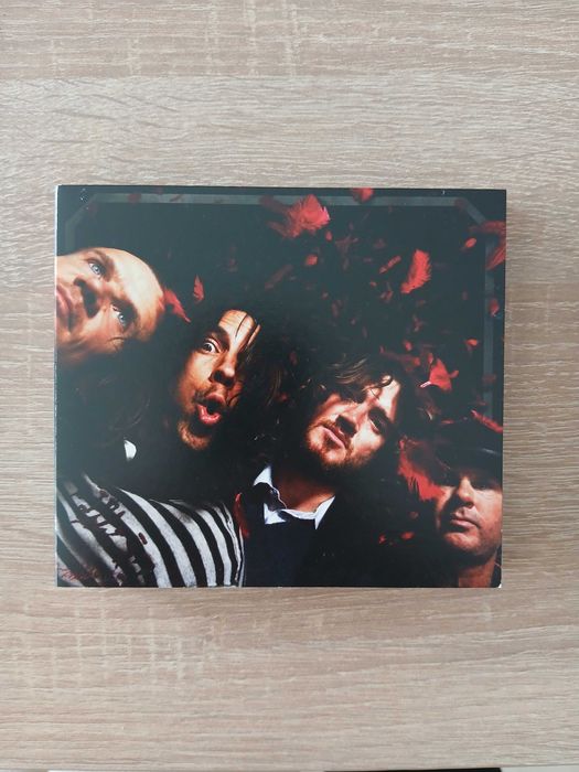 Álbum Red Hot Chili Pepers - Arcade Stadium - edição de colecionador