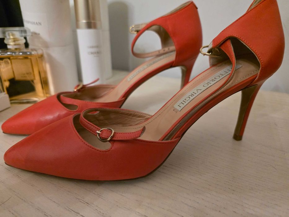 Туфлі босоніжки Vittorio Virgili нові