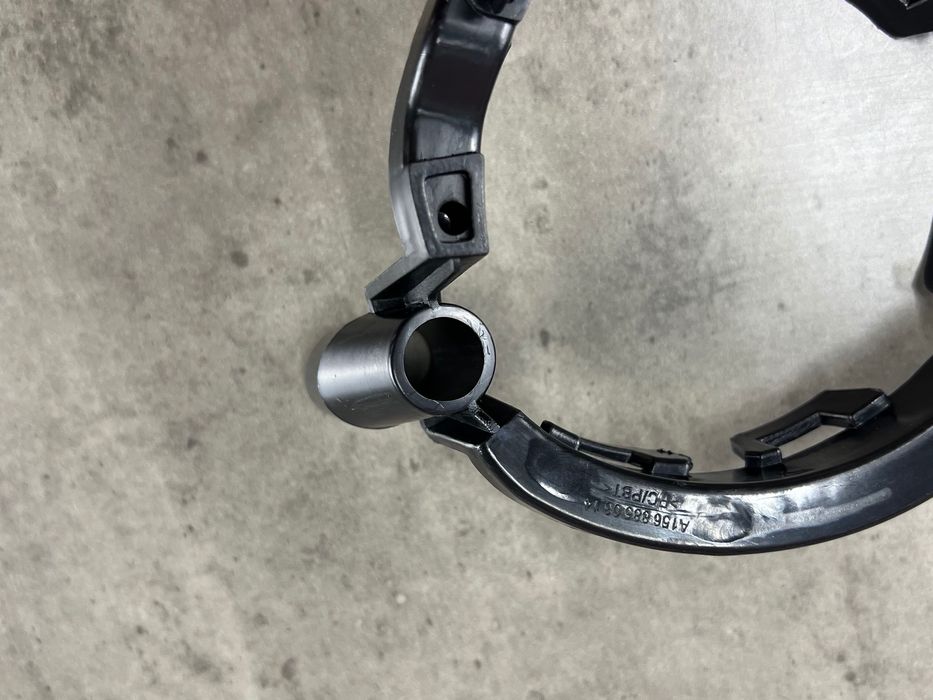 Кріплення протитум. фари - Mercedes ( X156 ) 1568850314 / 1568850414