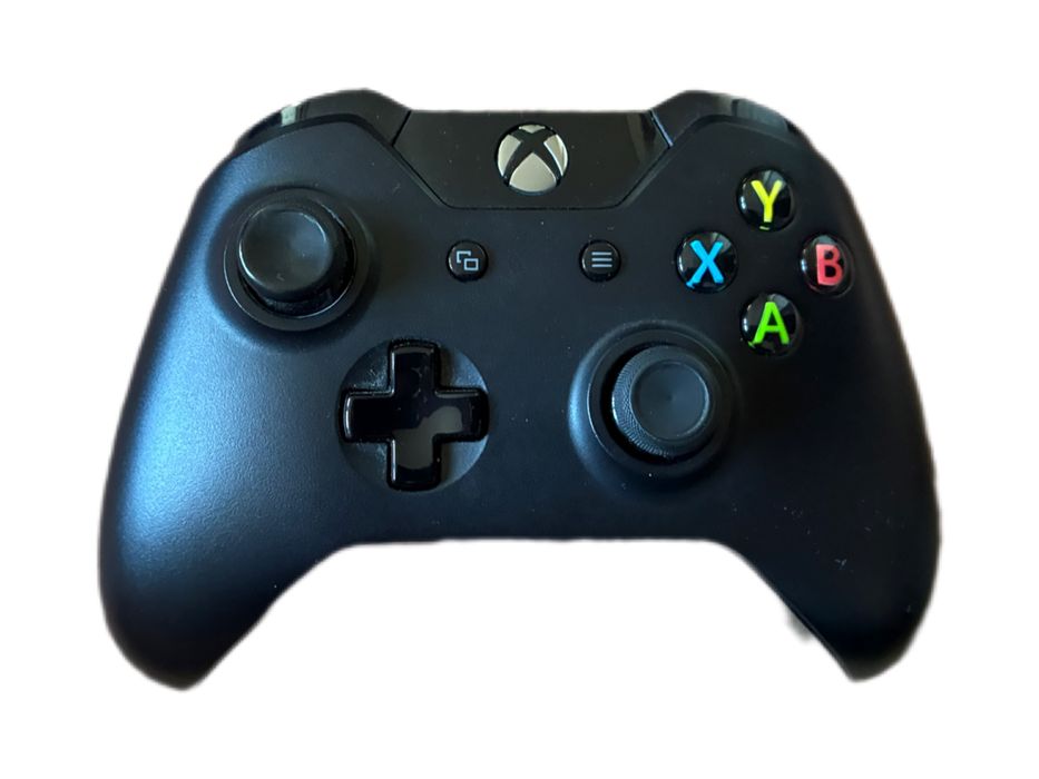 Xbox One + pad + zasilacz – sprawny, gotowy do grania