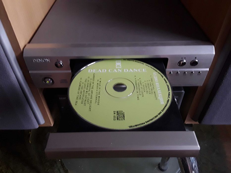 Odtwarzacz CD  Denon DCD-F101