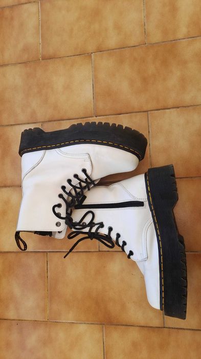Botas Dr. Martens Brancas