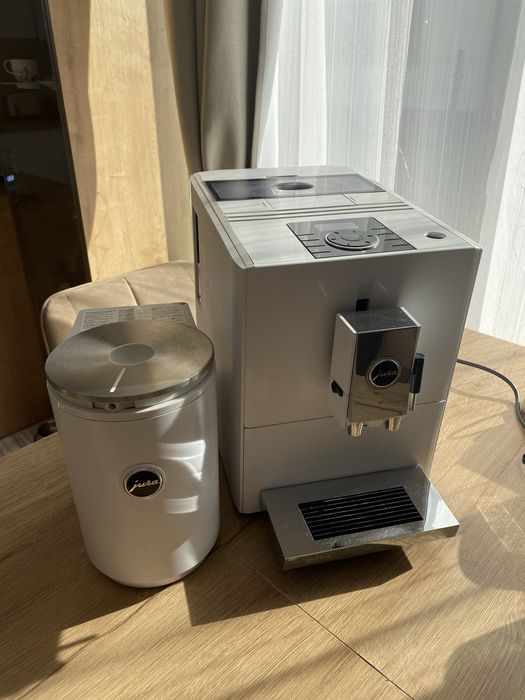 Ekspres do kawy Jura a7