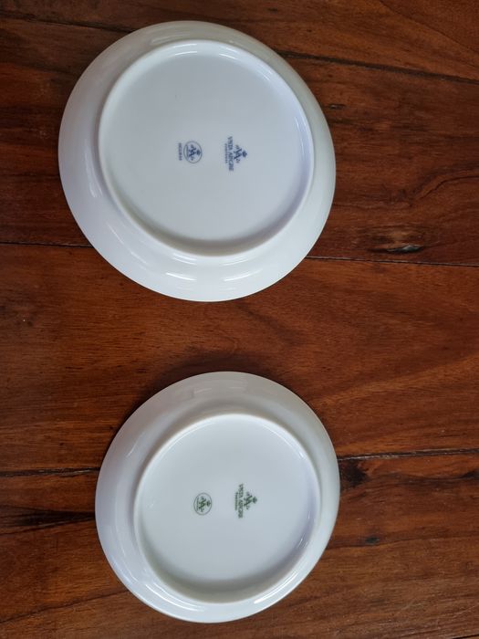 Conjunto de pratos da Vista Alegre