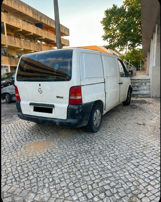 Carrinha Mercedes vito