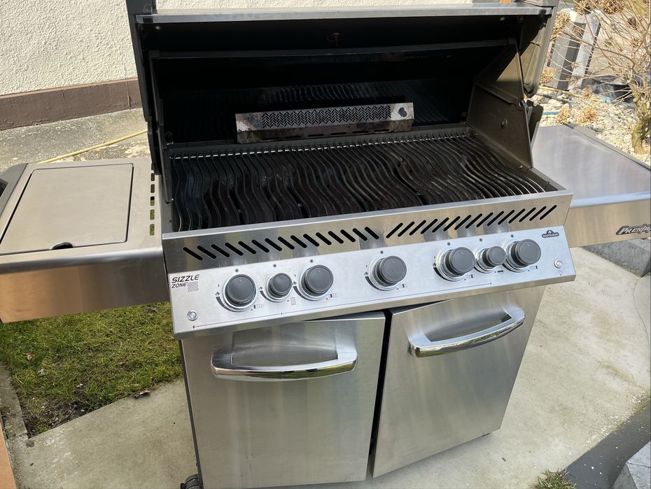 Grill Napoleon Prestige 665