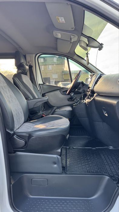 Renault Traffic Рено Трафік dCi 140 2015 р 1,6 дизель 6МКПП Груз-Пас