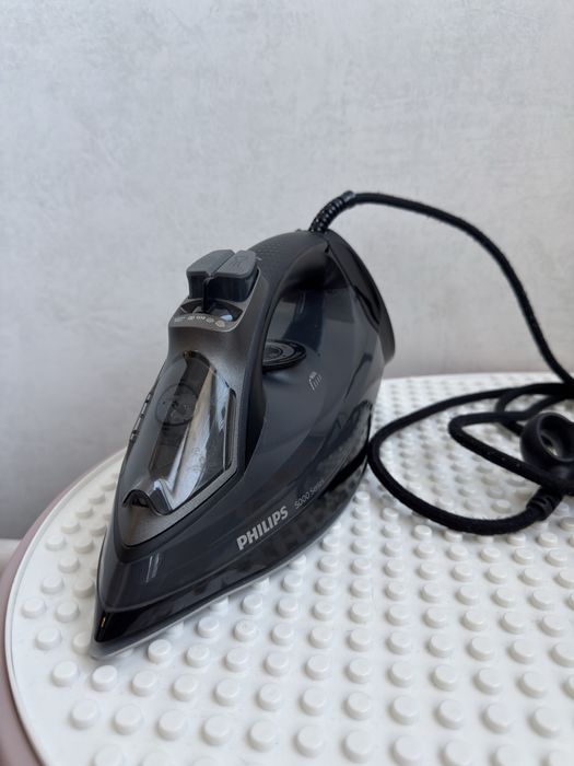 Праска Philips Series 5000