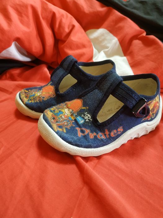 Сандалии детские тапочки пират комнатные 23 р.