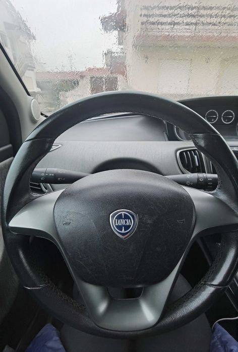 Lancia Ypsilon 1.3 M-jet S&S Silver