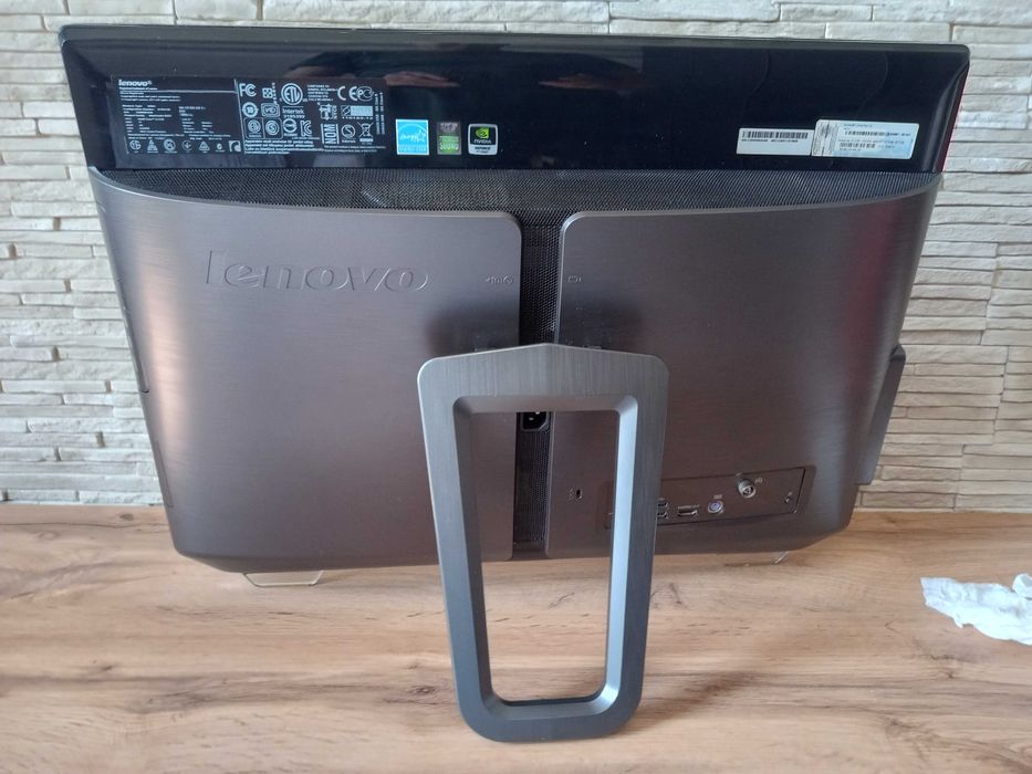 Lenovo All in one B520 , Typ10064 ekran dotykowy 23 cal.
