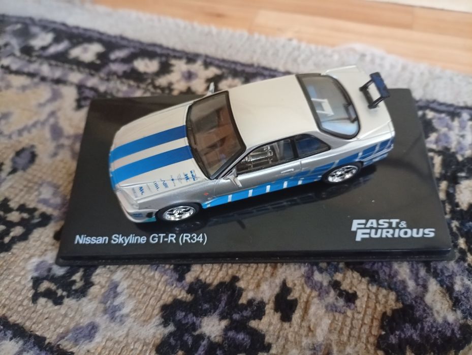 Sprzedam 3 modele samochodów z serii Fast & Furious.