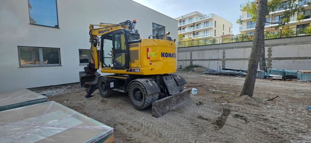 Komatsu PW 168  Komatsu PW 168 160  Cesja leasingu