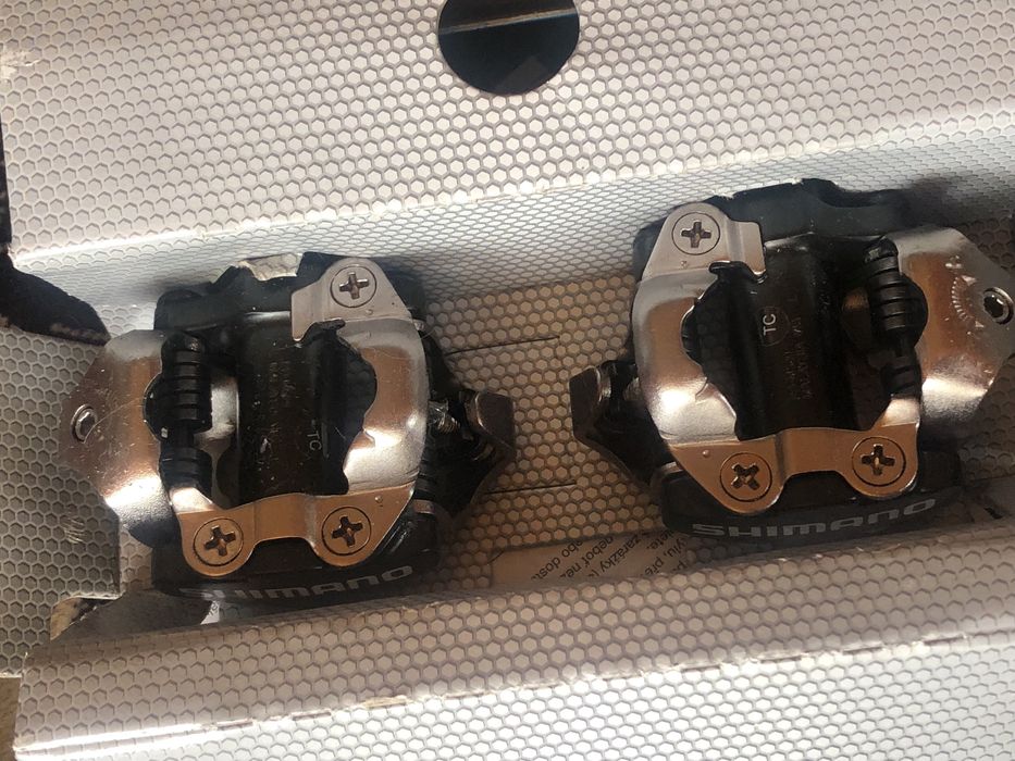 Продам нові педалі Shimano оригінал та взуття під них