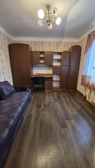 Продаж кімнати в гуртожитку по пр. Перемоги