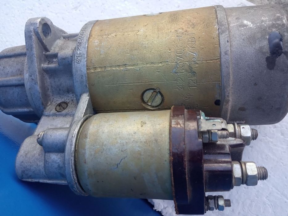 Стартер на автомобіль "Москвич "