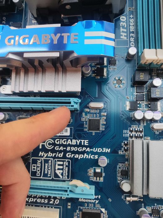 Материнська плата GIGABYTE 890GPA-UD3H