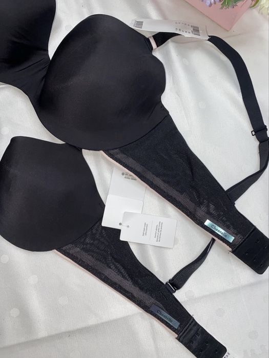 Бюстгалтер Chantelle оригінал 70B маломірить, на етикетці 70D