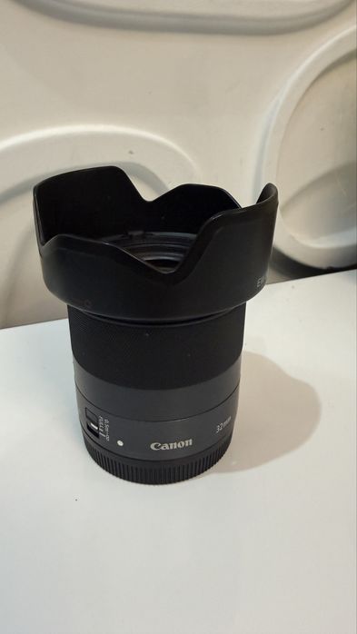 Obiektyw Canon EF-M 32mm 1.4 STM